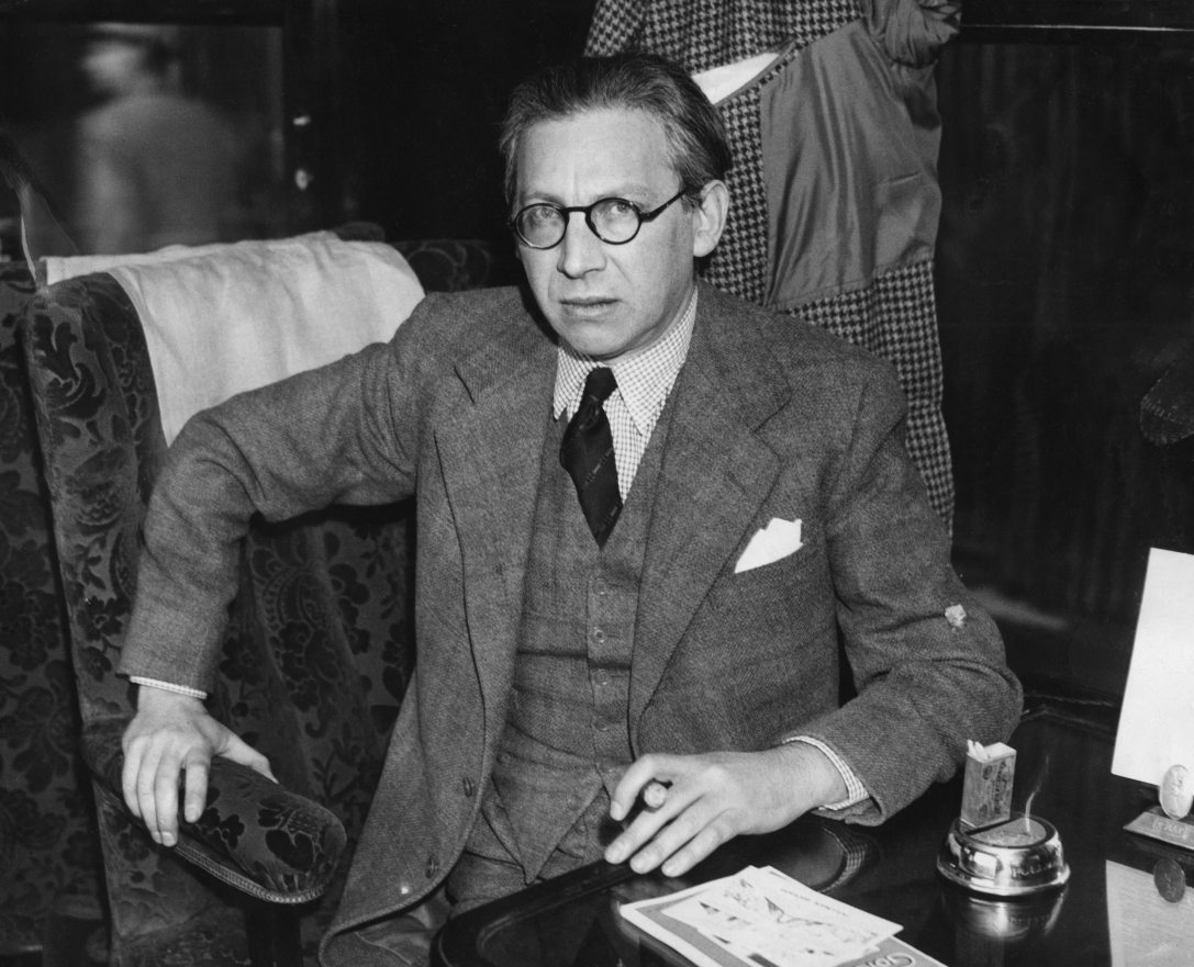 Korda Sándor az Aquitania fedélzetén 1938. január 19-én. Fotó: AFP