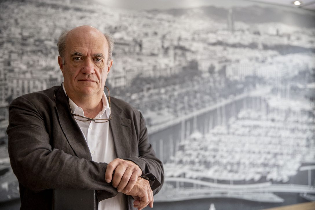 Colm Tóibín ír regény- és novellaíró. Fotó: Albert Llop / NurPhoto / NurPhoto via AFP