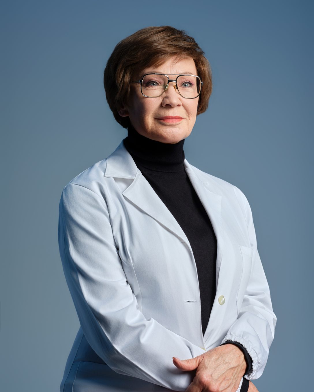 Udvaros_Dorottya_mint_Kariko_Katalon_Photo-by-Viszlay-Mark.jpg