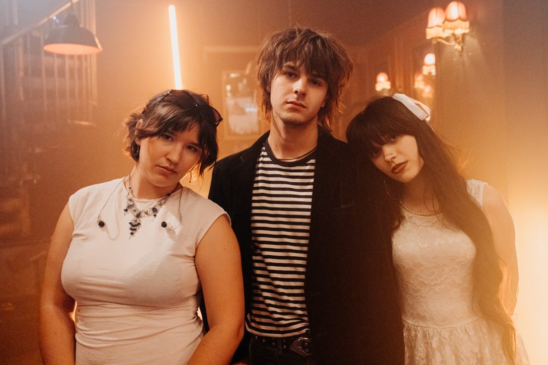 Don’t You Hate Yourself? – A Waiting Room az Offstage nyolcadik epizódjában